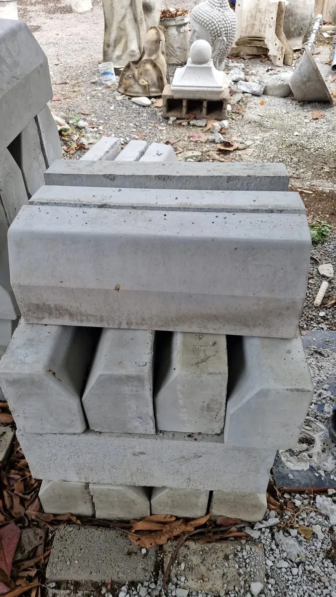 Kerb Model 1 photo 2