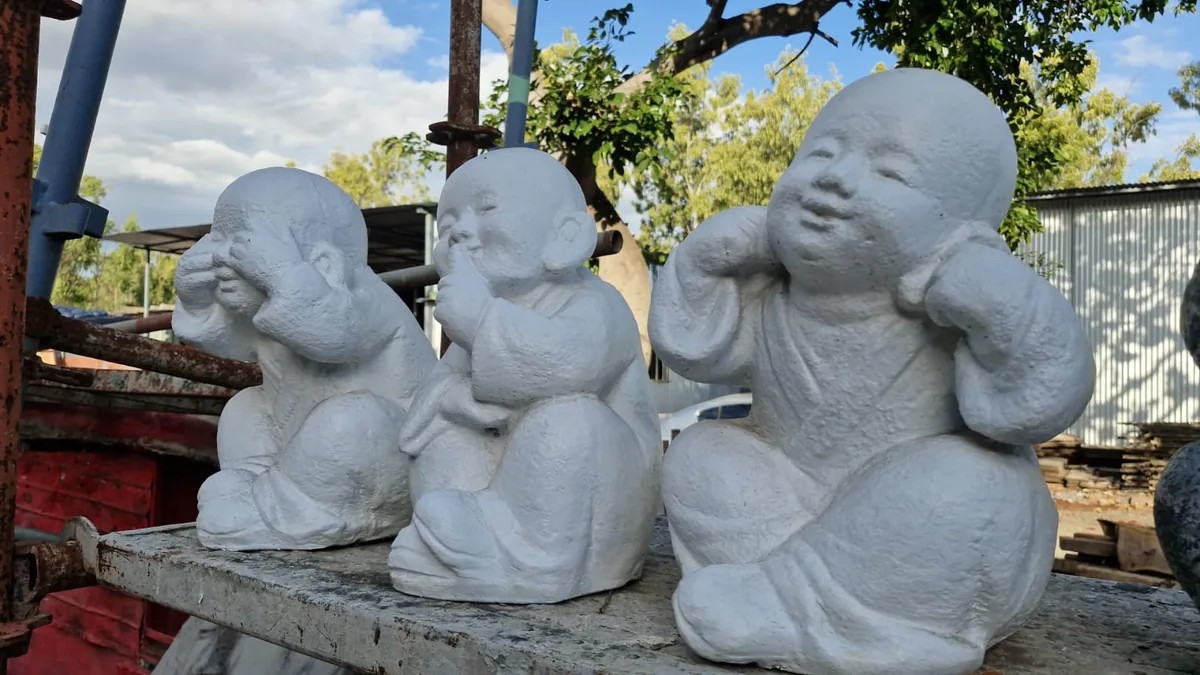 See No Evil, Hear No Evil, Talk No Evil (Trio) photo 3